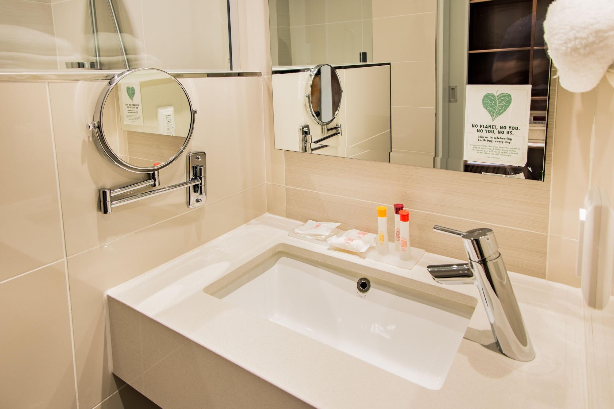 Pinelands Hotel 3*